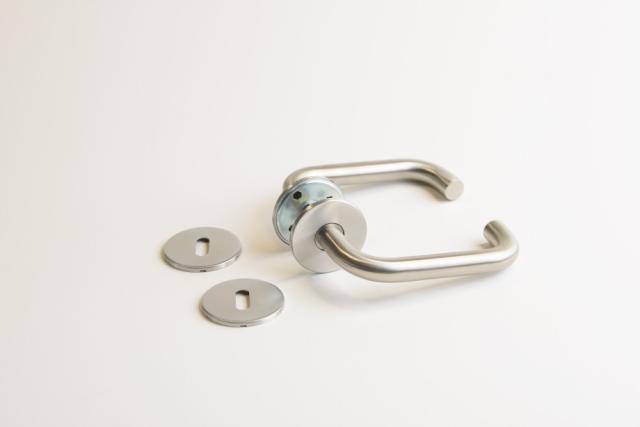 MILLEX DØRGREB ULSTRUP U-GREB CC30-38MM. Ø16 MM