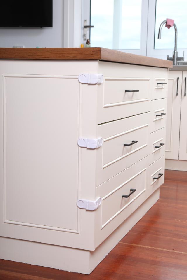 DREAMBABY VINKEL LÅSE 2 STK - HVID