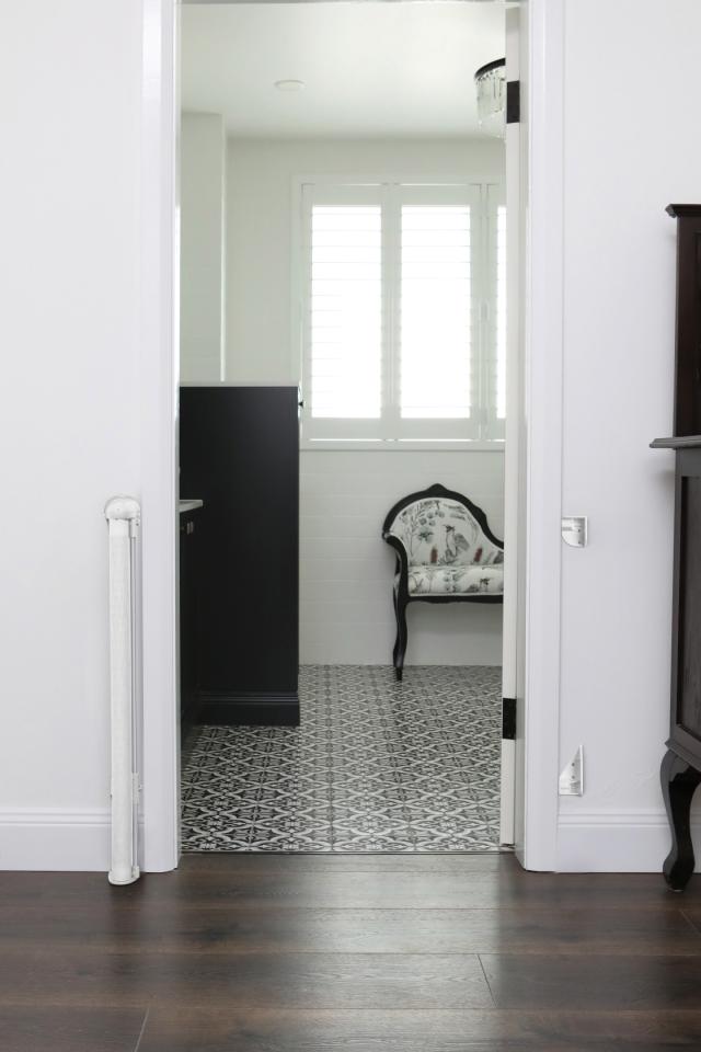 DREAMBABY BØRNEGATE - HVID