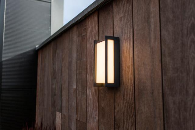 LUTEC ARCHITECTURAL QUBO VÆGHÆNGT LAMPE