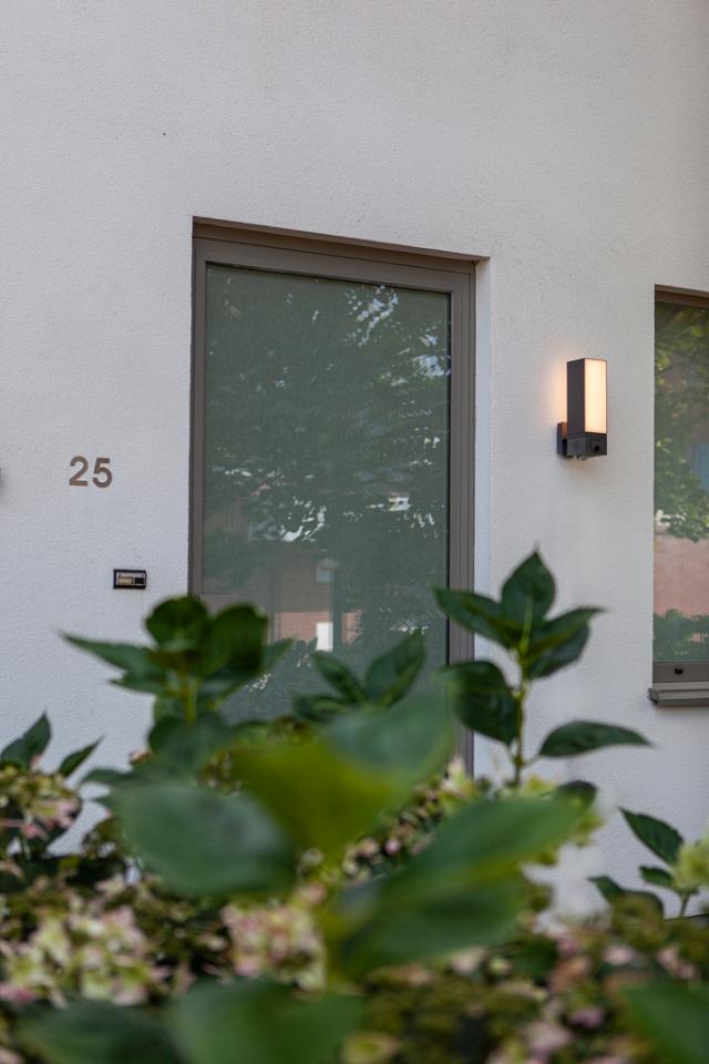 LUTEC SECURITY CUBA VÆGHÆNGT LAMPE