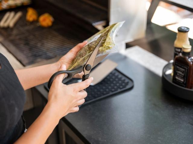 WENKO SICO KØKKENSAKS - SORT