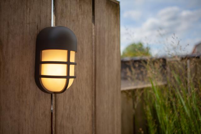 LUTEC ARCHITECTURAL BULLO VÆGHÆNGT LAMPE