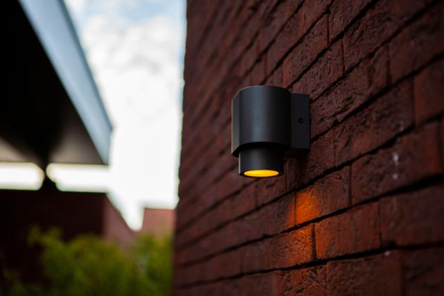 LUTEC CYPRES VÆGLAMPE