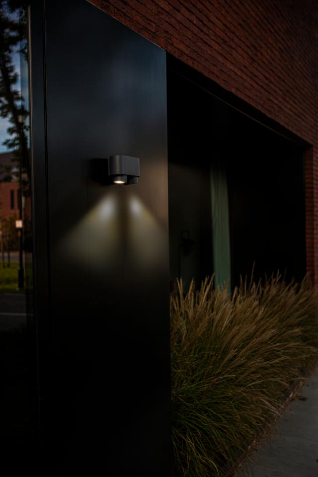*LUTEC ARCHITECTURAL TITAN VÆGHÆNGT LAMPE