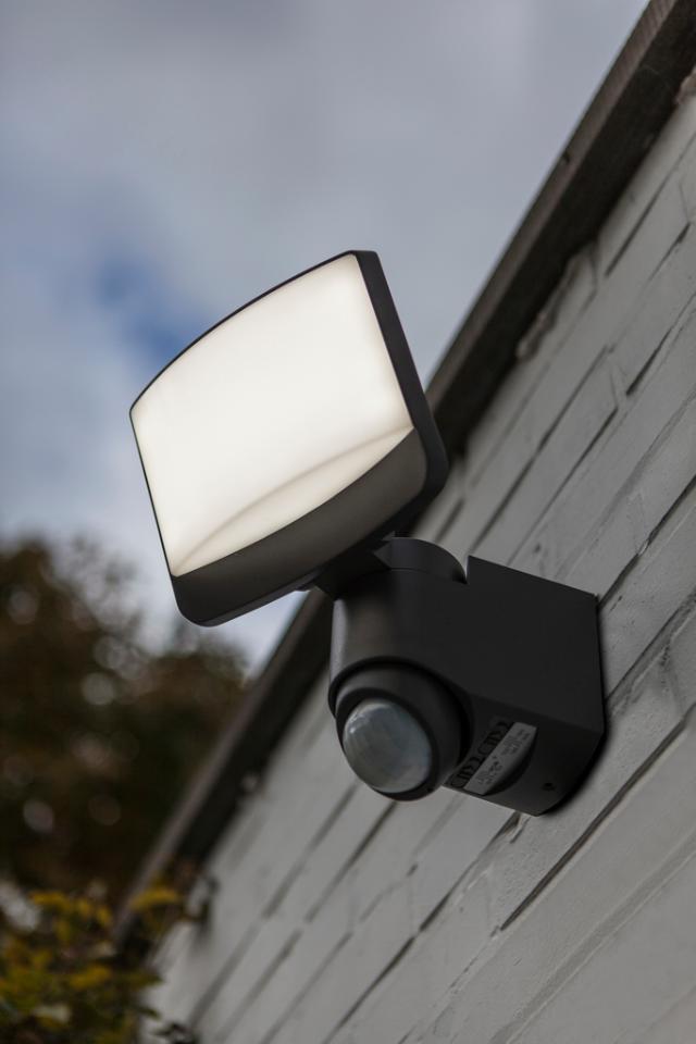 LUTEC SOLAR SUNSHINE LAMPE