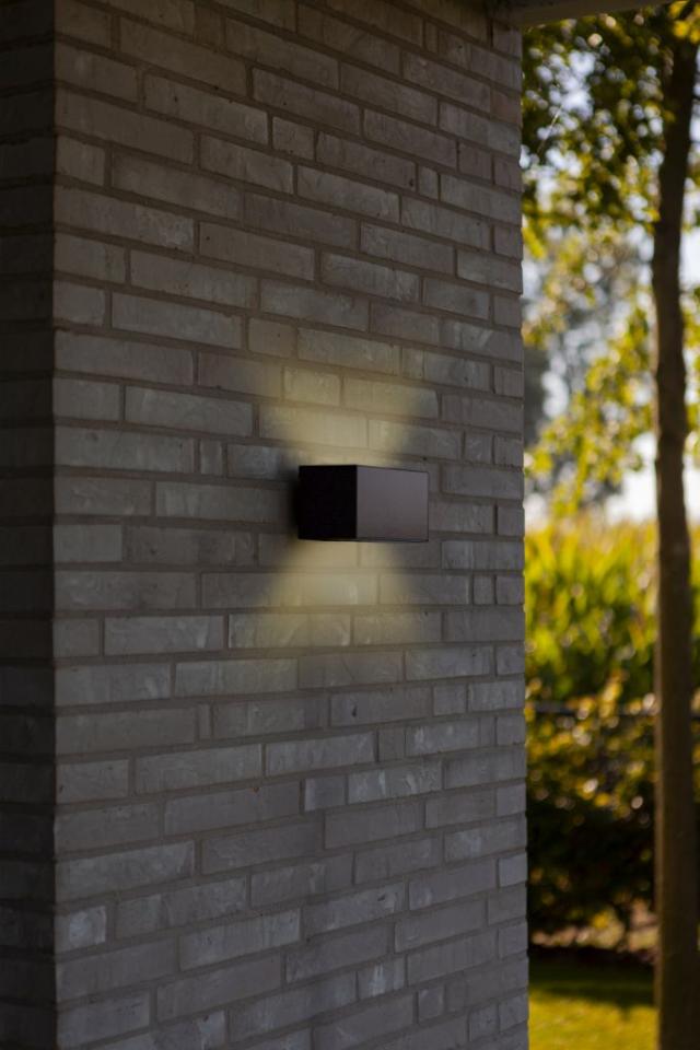 *LUTEC SOLAR INKA VÆG LAMPE - MØRKEGRÅ