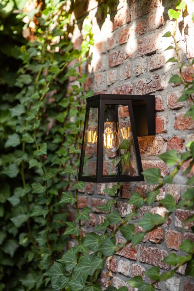 *LUTEC SOLAR FIA VÆGLAMPE M/SENSOR - MAT SORT