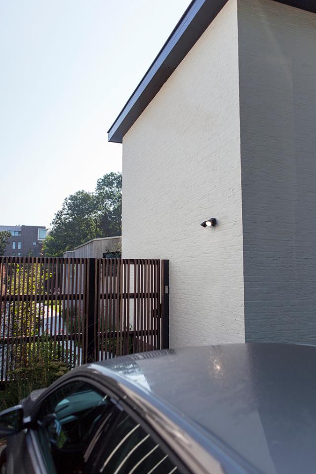 *LUTEC SECURITY SHRIMP LAMPE