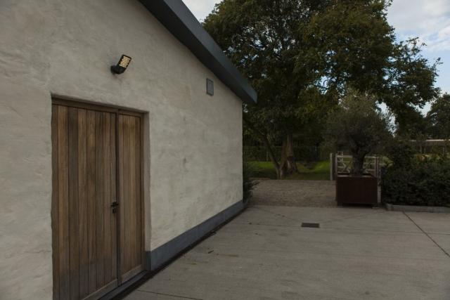 LUTEC ATLANTIS LILLE LED VÆGLAMPE 1 LYS PIR MØRKEGRÅ 3000K