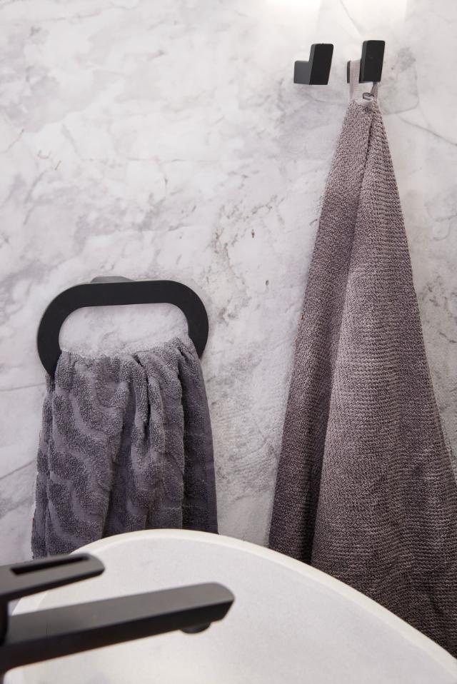 ALLIBERT LOFT GAME VÆGHÆNGT HÅNDKLÆDERING - MAT SORT