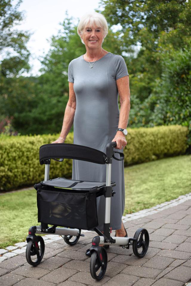 RIDDER ASSISTENT SAMKLAPLIG ROLLATOR - SORT