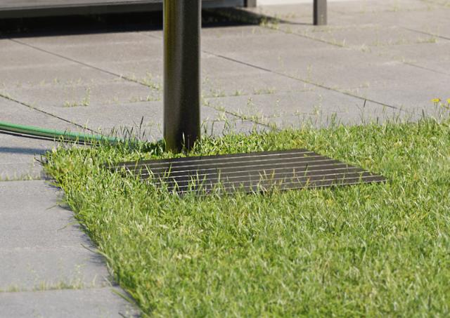 NORTIQ TRÆDÆK I KOMPOSIT - 60X60 CM. - SORT