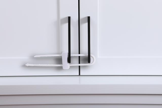 DREAMBABY BØRNESIKRING TIL SKAB OG LÅGER - HVID