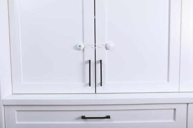 DREAMBABY EZY-CHECK MULTIANVENDELIGE LÅSE 3 STK - HVID