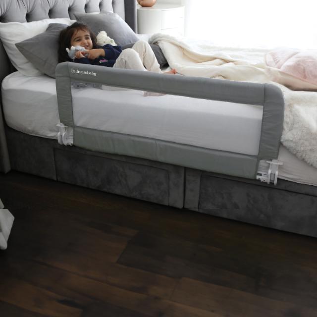 DREAMBABY MILAN SENGEHEST - GRÅ