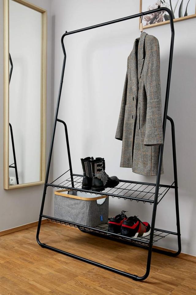 WENKO SHIVA TØJSTATIV M/BØJLESTANG & 2 HYLDER - MATSORT