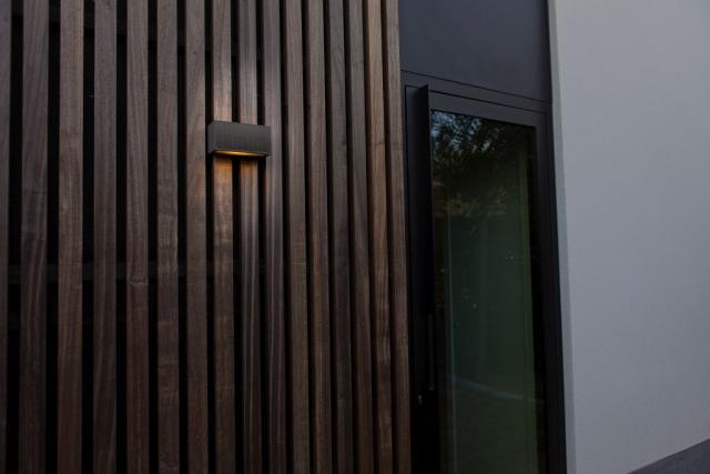 *LUTEC SOLAR INKA VÆG LAMPE - MØRKEGRÅ