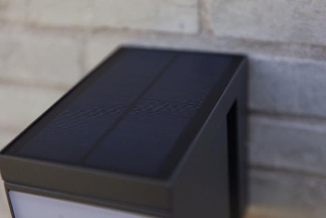 *LUTEC SOLAR PRIMA VÆG LAMPE - MØRKEGRÅ