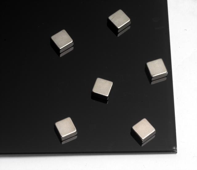 MILLEX SUPERMAGNETER 6 STK SQUARE - KROM